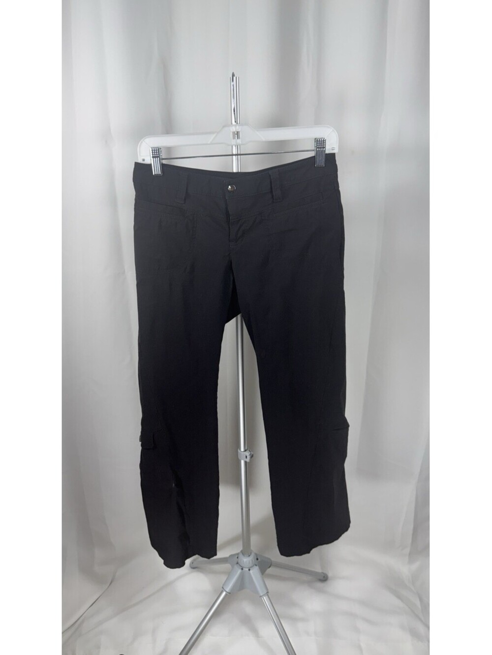 Athleta Womens Pants Size 4P Black Cargo Style Zip Pockets Hiking Travel